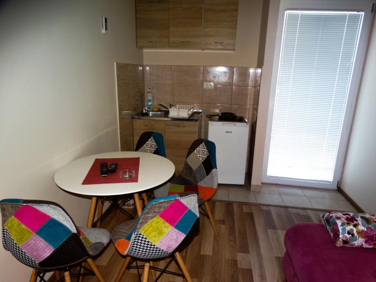 Post Office Center Apartments ブドヴァ エクステリア 写真
