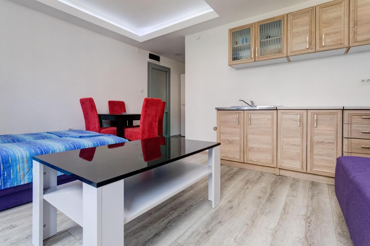 Post Office Center Apartments ブドヴァ エクステリア 写真