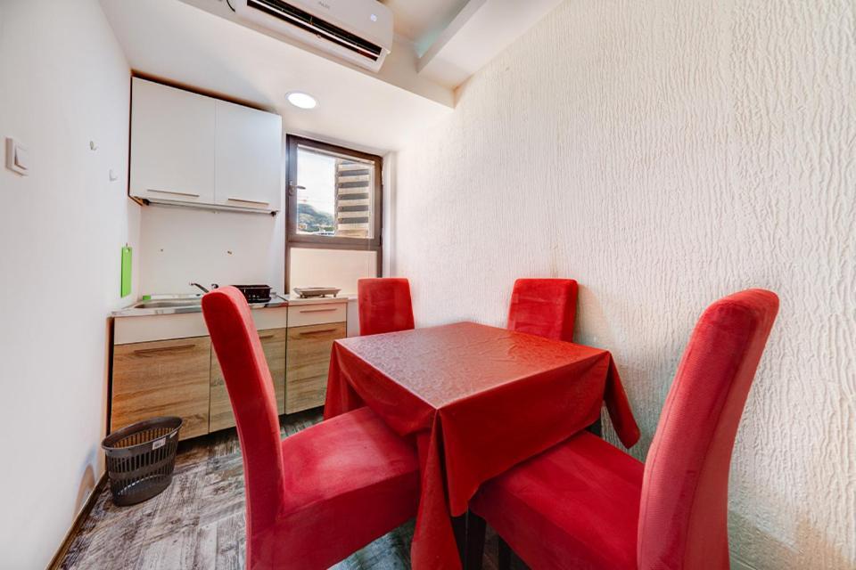 Post Office Center Apartments ブドヴァ エクステリア 写真