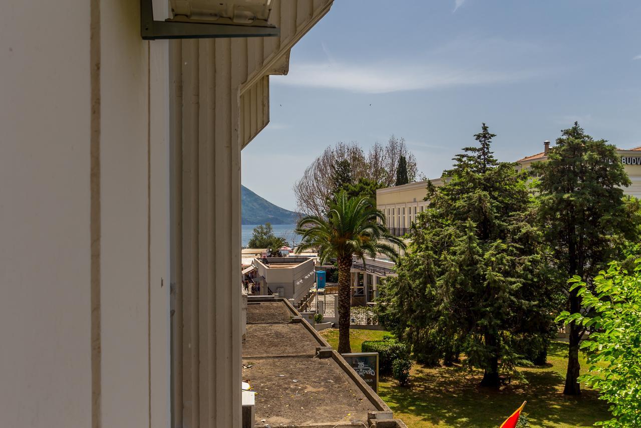 Post Office Center Apartments ブドヴァ エクステリア 写真
